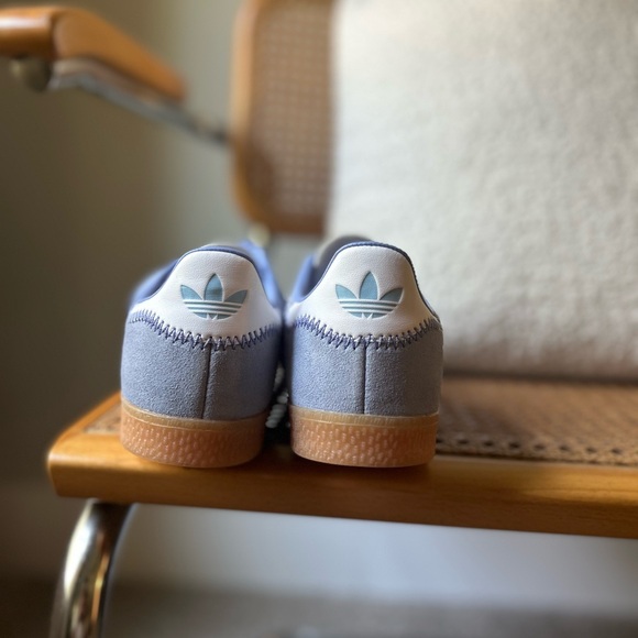 Adidas Gazelle Light Blue Suede Shoes - Picture 4 of 6